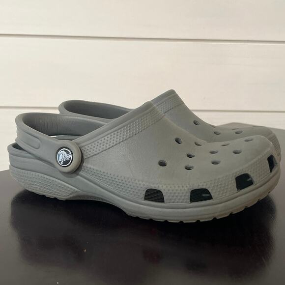 Crocs Classic Clogs Grey Size 4 Men/6 Womens - Picture 3 of 5